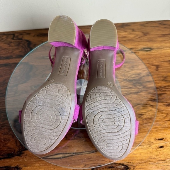 BANDOLINO Women's Armory Dress Sandals - Magenta Faux Suede - size 7 - Picture 13 of 14